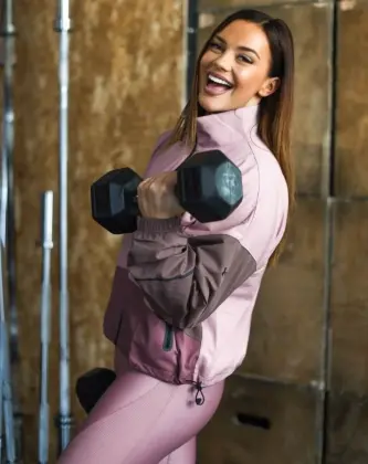 Training with Ilona Fatburn New -verkkovalmennus